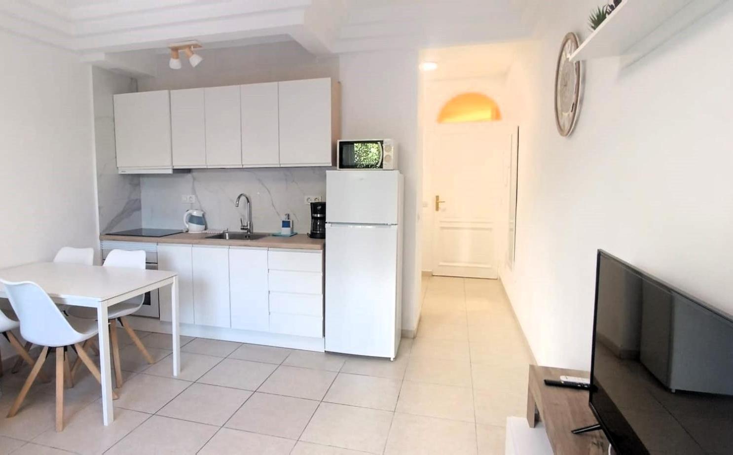 Newly Renovated Modern Apartment In Orlando Complex, Costa Adeje Luaran gambar